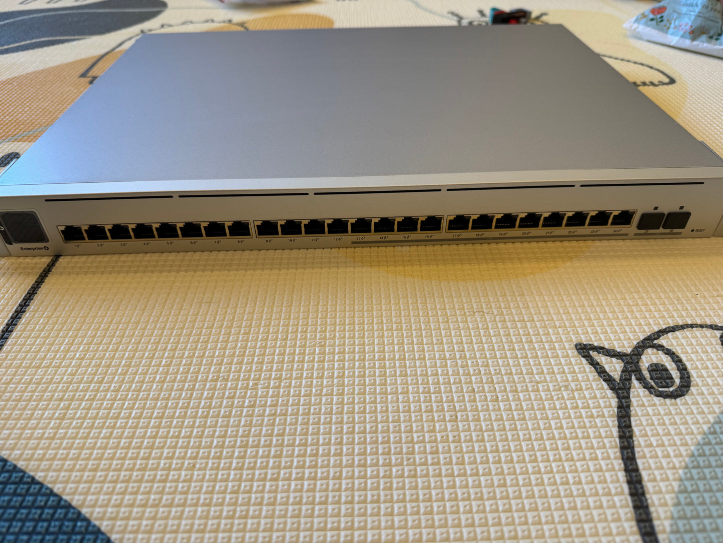 Pre-Owned Ubiquiti USW-Enterprise-24-PoE (400W) 12x2.5GbE PoE+ & 12xGbE PoE+ Enterprise Managed Layer 3 Switch