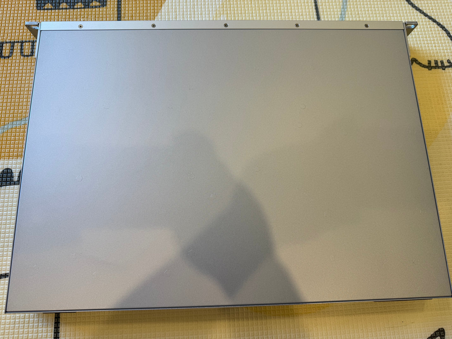 Pre-Owned Ubiquiti USW-Enterprise-24-PoE (400W) 12x2.5GbE PoE+ & 12xGbE PoE+ Enterprise Managed Layer 3 Switch